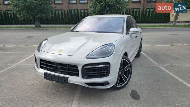Porsche Cayenne 2022