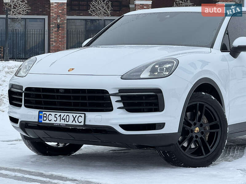 Внедорожник / Кроссовер Porsche Cayenne 2018 в Киеве