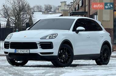 Внедорожник / Кроссовер Porsche Cayenne 2018 в Киеве