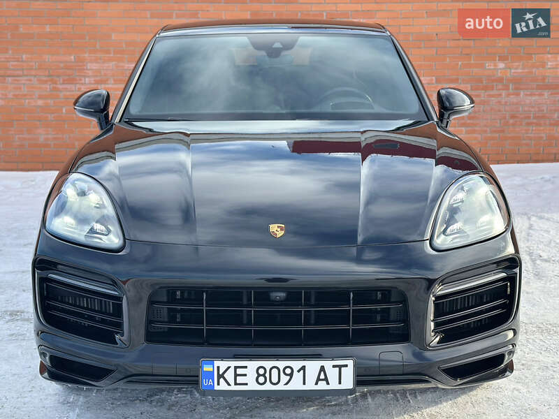 Внедорожник / Кроссовер Porsche Cayenne 2022 в Киеве