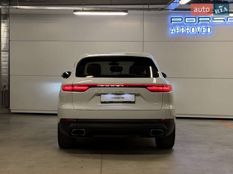 Внедорожник / Кроссовер Porsche Cayenne 2019 в Киеве