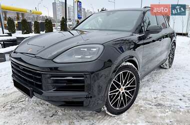 Внедорожник / Кроссовер Porsche Cayenne 2024 в Киеве