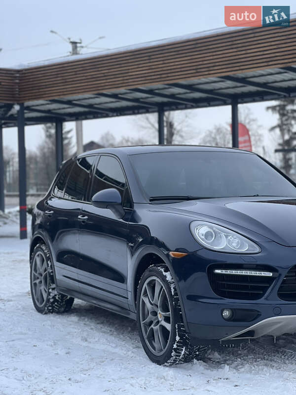 Внедорожник / Кроссовер Porsche Cayenne 2012 в Виннице