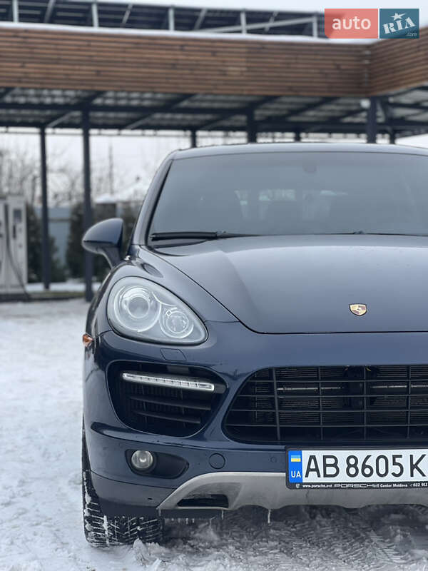 Внедорожник / Кроссовер Porsche Cayenne 2012 в Виннице