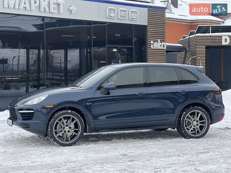 Внедорожник / Кроссовер Porsche Cayenne 2012 в Виннице