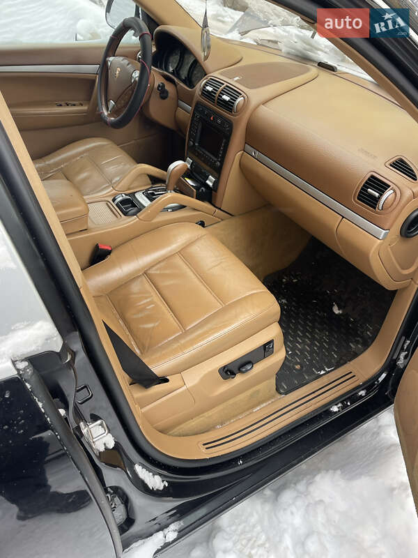 Внедорожник / Кроссовер Porsche Cayenne 2006 в Софиевской Борщаговке