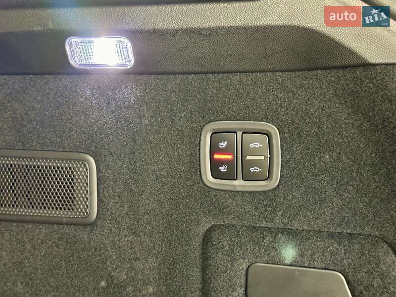 Внедорожник / Кроссовер Porsche Cayenne 2019 в Львове фото 17 Внедорожник / Кроссовер Porsche Cayenne 2019 в Львове