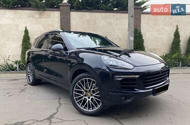 Внедорожник / Кроссовер Porsche Cayenne 2016 в Одессе