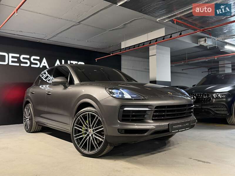 Внедорожник / Кроссовер Porsche Cayenne 2018 в Одессе
