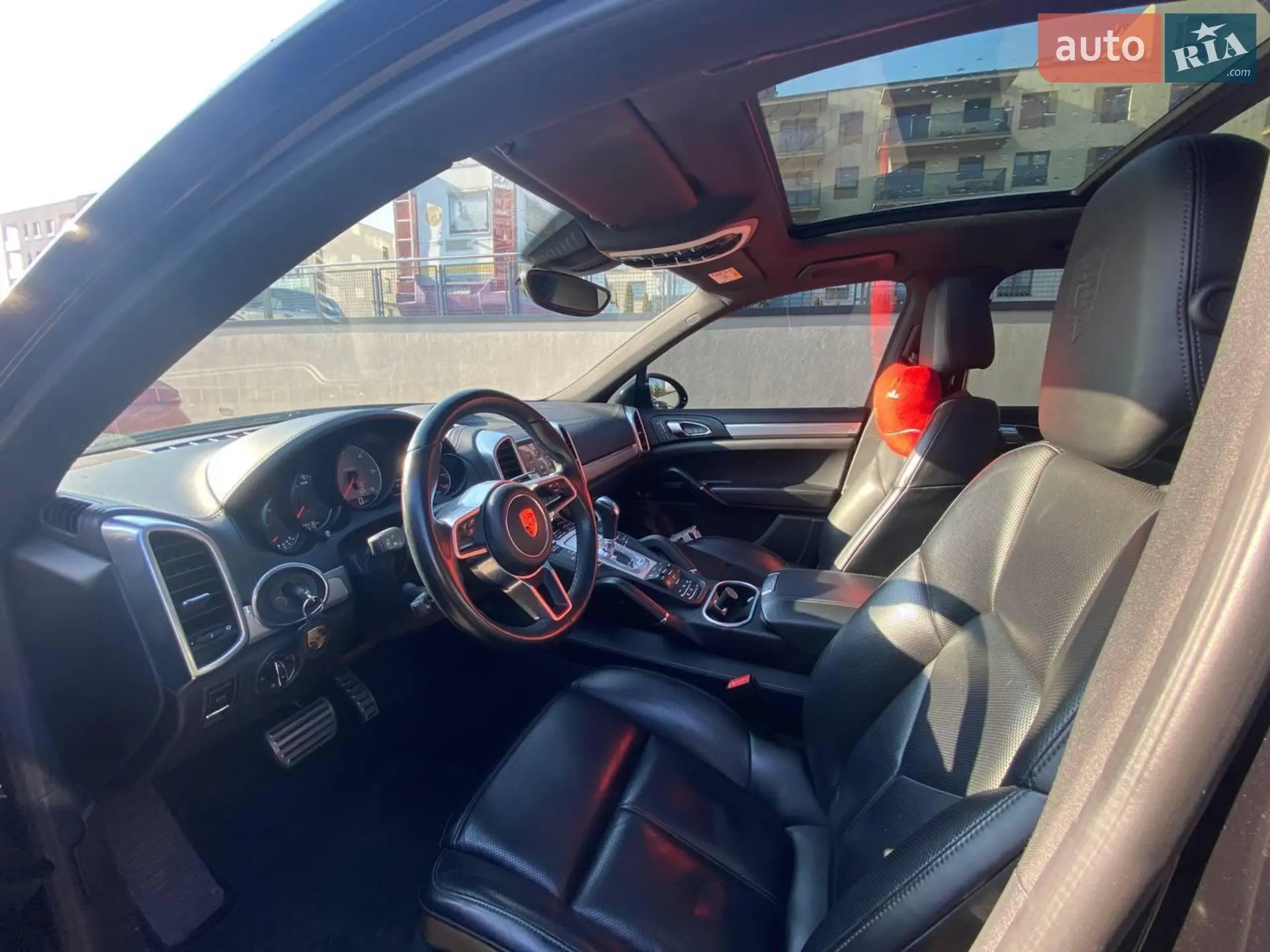 2017 Porsche Cayenne - мініатюра 5