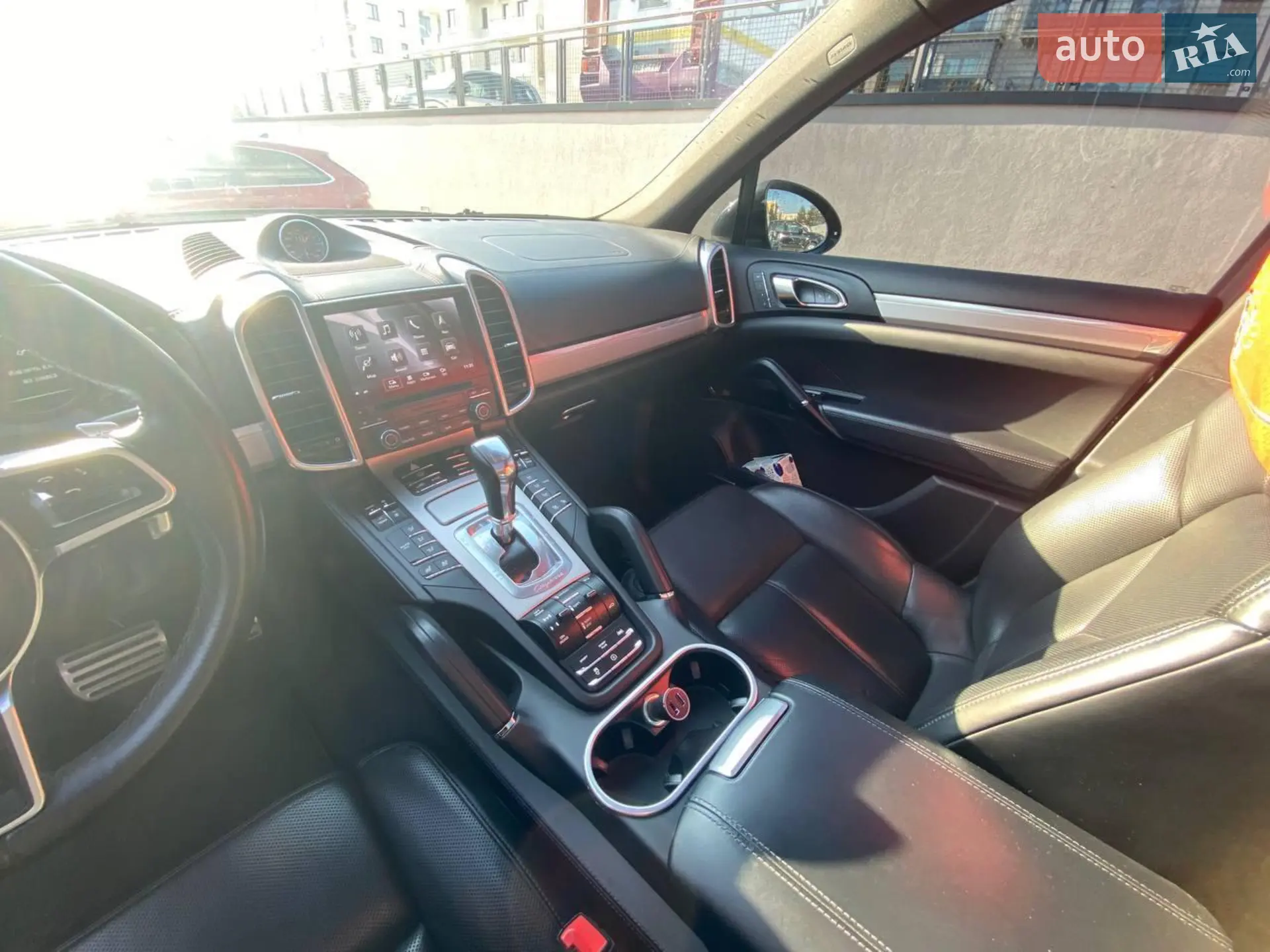 2017 Porsche Cayenne - мініатюра 9