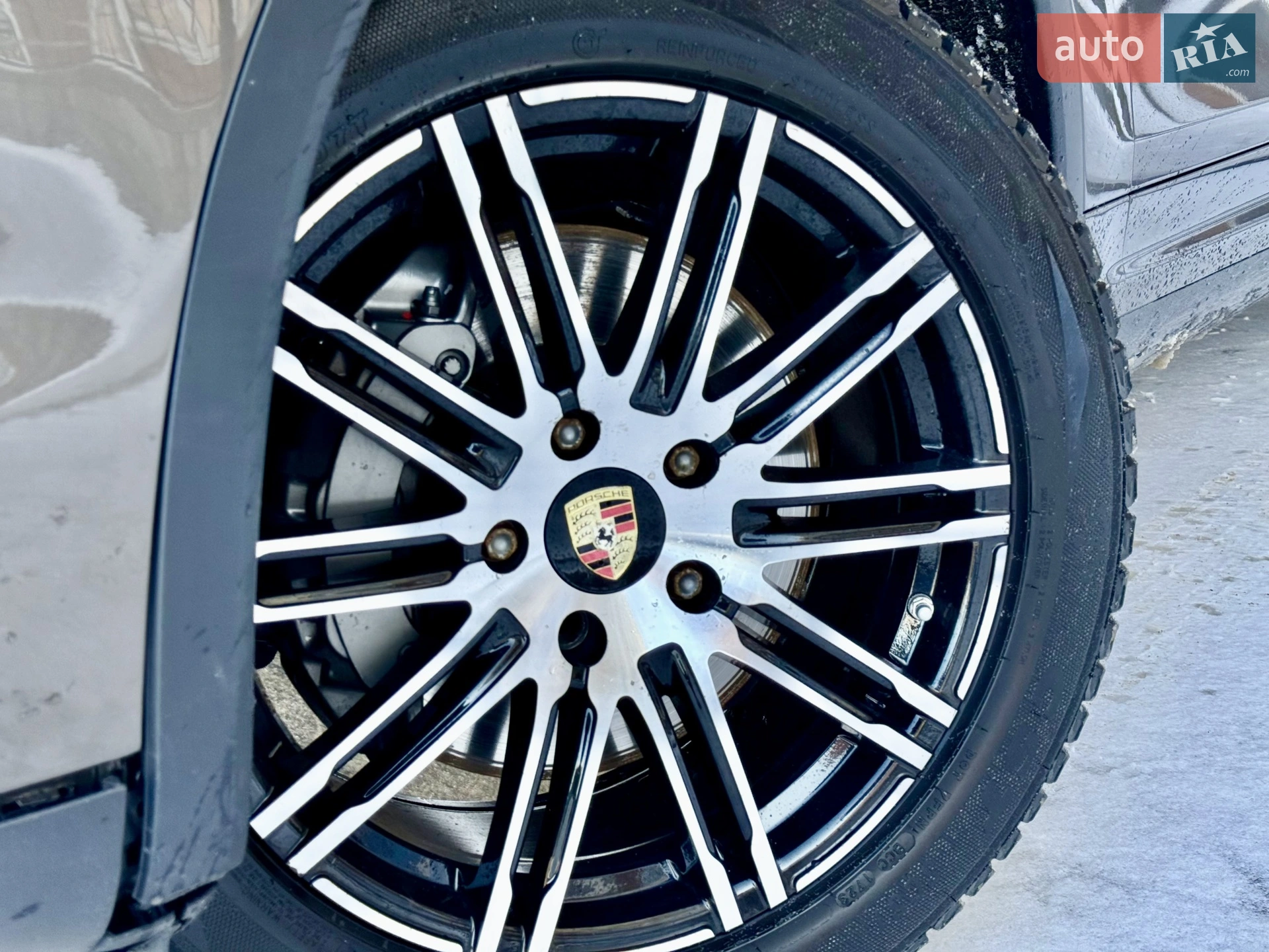 2011 Porsche Cayenne - мініатюра 15