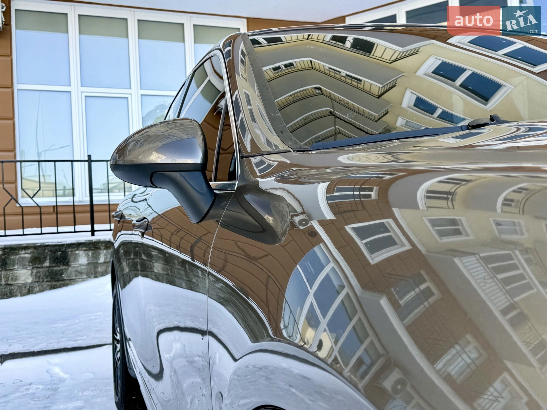 2011 Porsche Cayenne - мініатюра 19