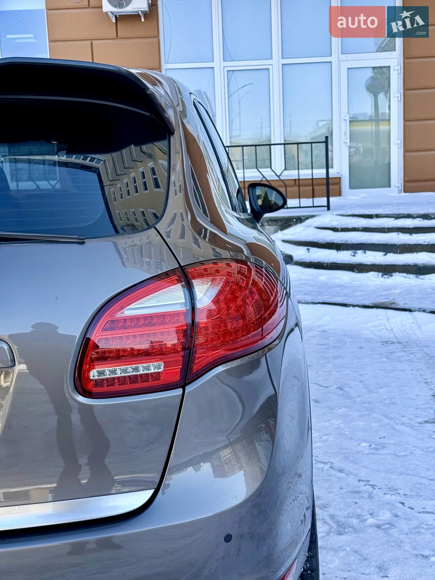 2011 Porsche Cayenne - мініатюра 35
