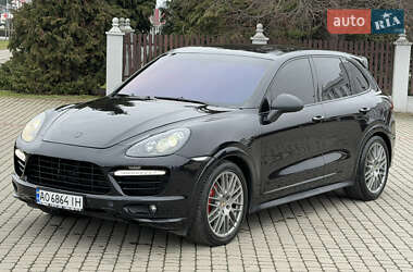 Позашляховик / Кросовер Porsche Cayenne 2012 в Ужгороді
