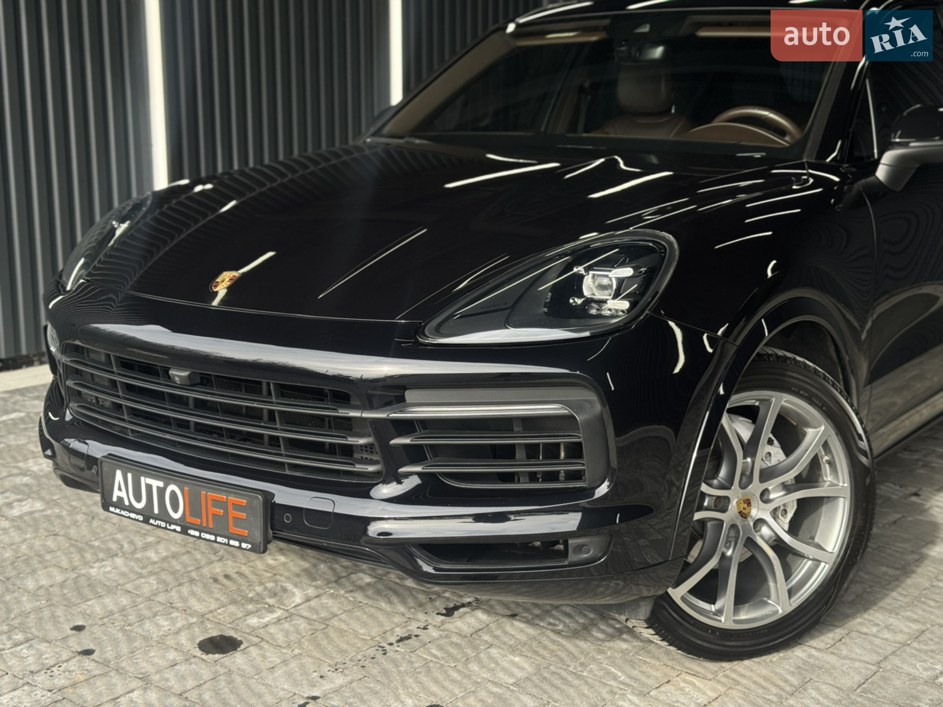 2018 Porsche Cayenne - мініатюра 4