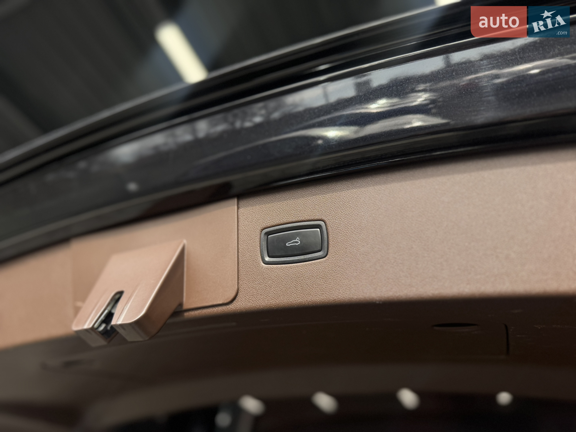 2018 Porsche Cayenne - мініатюра 27