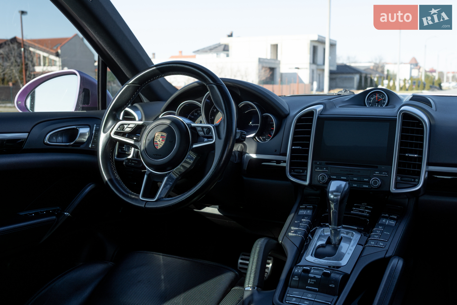 2017 Porsche Cayenne - мініатюра 10