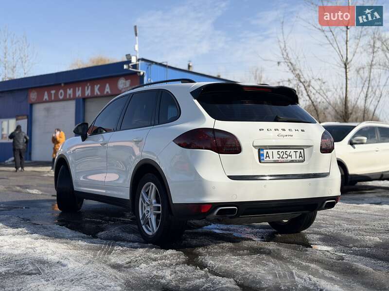 Внедорожник / Кроссовер Porsche Cayenne 2011 в Киеве фото 6 Внедорожник / Кроссовер Porsche Cayenne 2011 в Киеве