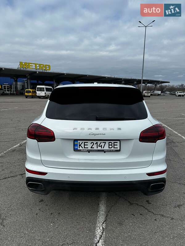 Внедорожник / Кроссовер Porsche Cayenne 2017 в Днепре