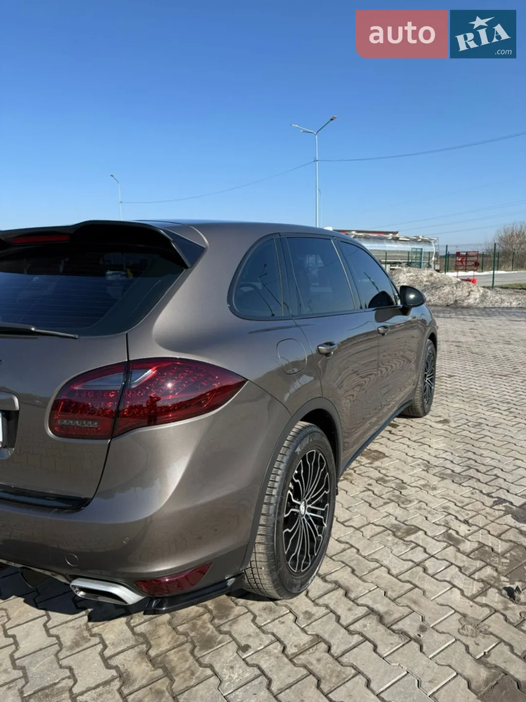 2012 Porsche Cayenne - мініатюра 31