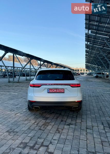 Внедорожник / Кроссовер Porsche Cayenne 2021 в Львове