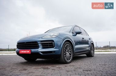 Позашляховик / Кросовер Porsche Cayenne 2019 в Житомирі