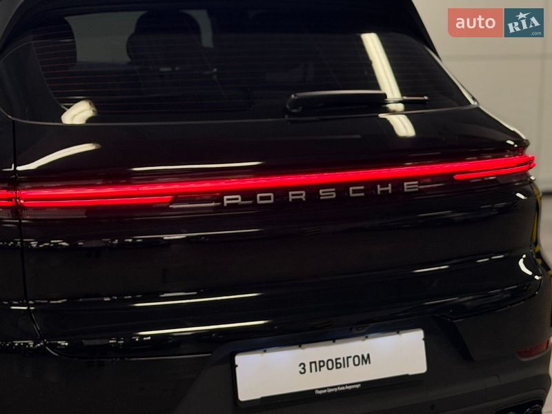 Внедорожник / Кроссовер Porsche Cayenne 2023 в Киеве