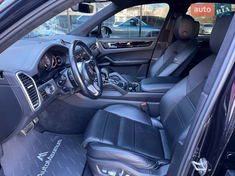Позашляховик / Кросовер Porsche Cayenne 2017 в Одесі