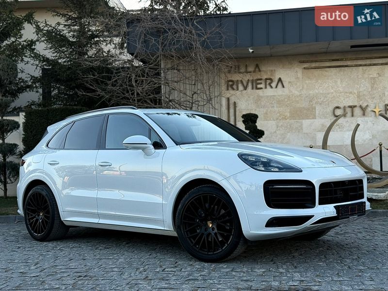 Внедорожник / Кроссовер Porsche Cayenne 2018 в Львове