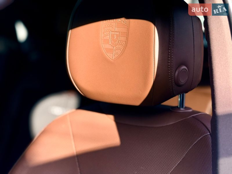 Позашляховик / Кросовер Porsche Cayenne 2022 в Дніпрі