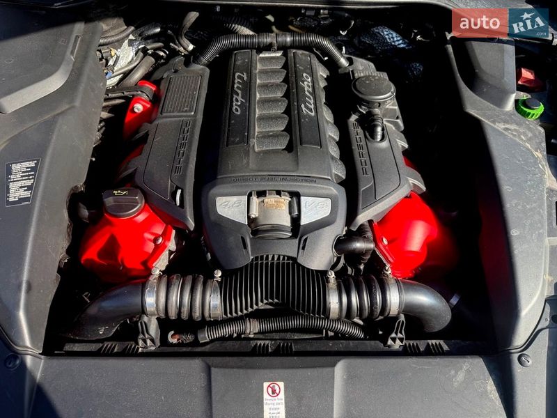 Внедорожник / Кроссовер Porsche Cayenne 2010 в Хмельницком