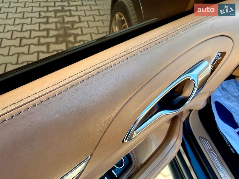 Внедорожник / Кроссовер Porsche Cayenne 2010 в Хмельницком