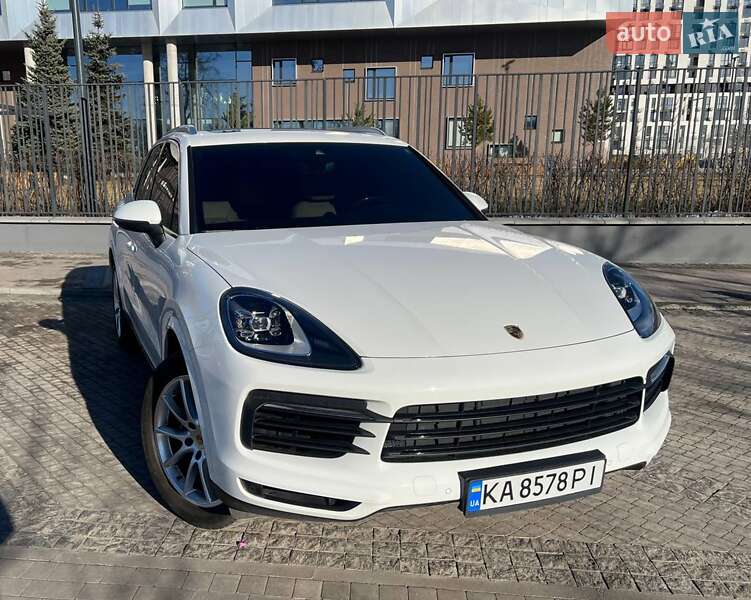 Позашляховик / Кросовер Porsche Cayenne 2019 в Києві