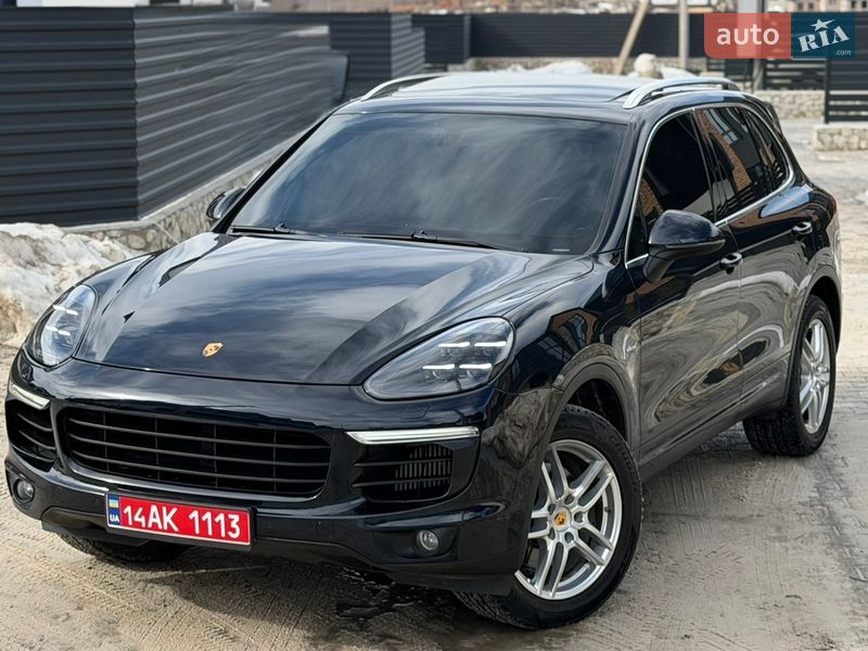 Внедорожник / Кроссовер Porsche Cayenne 2016 в Тернополе