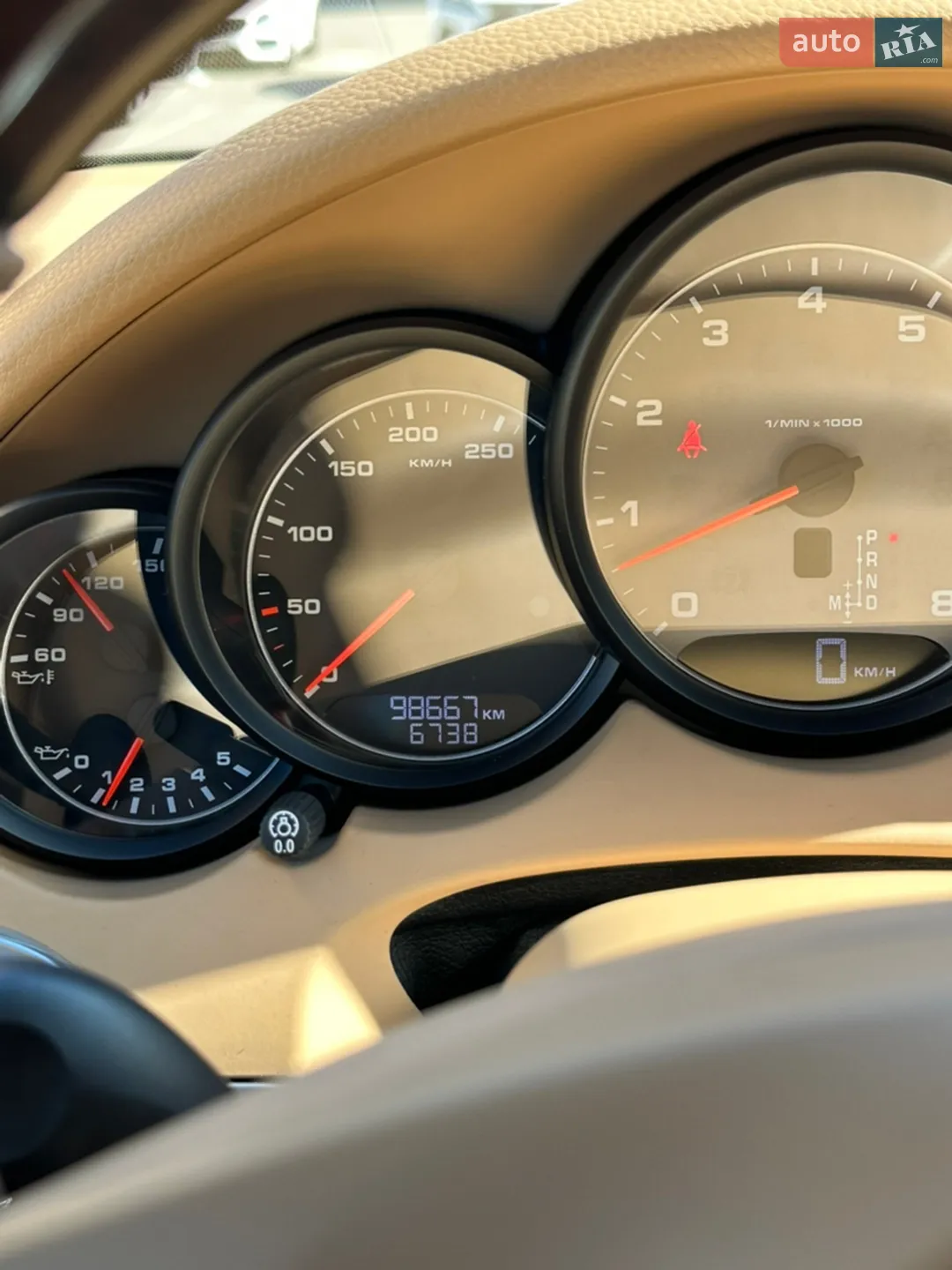 2013 Porsche Cayenne - мініатюра 41