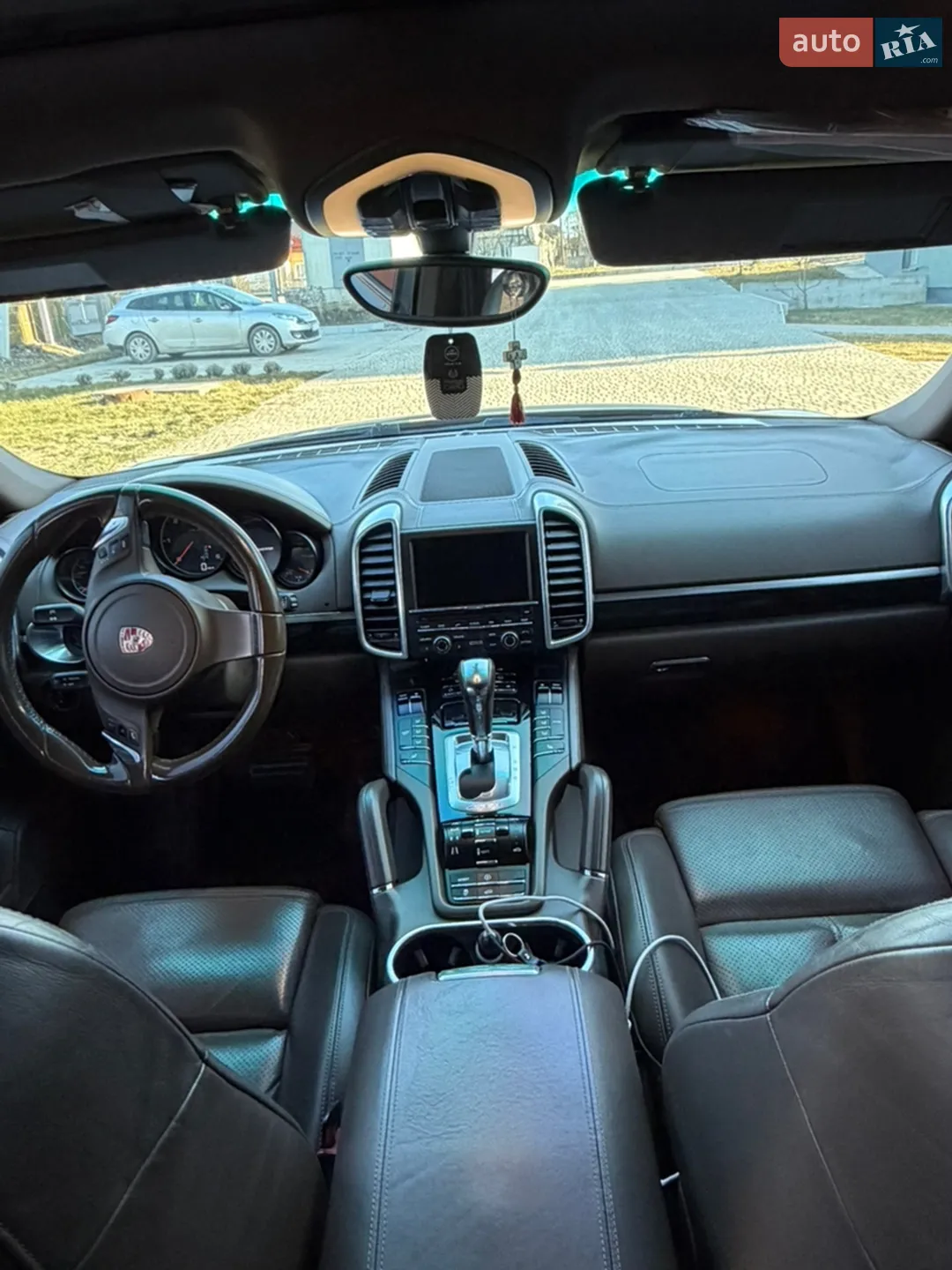 2010 Porsche Cayenne - мініатюра 31