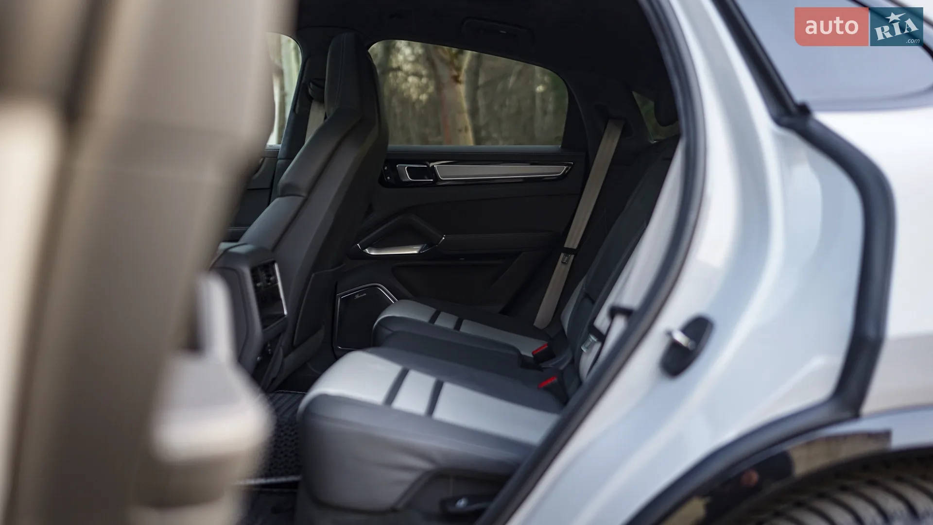 2022 Porsche Cayenne - мініатюра 36