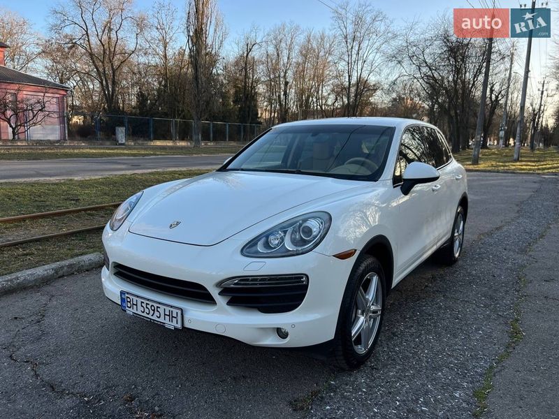 Porsche Cayenne 2011