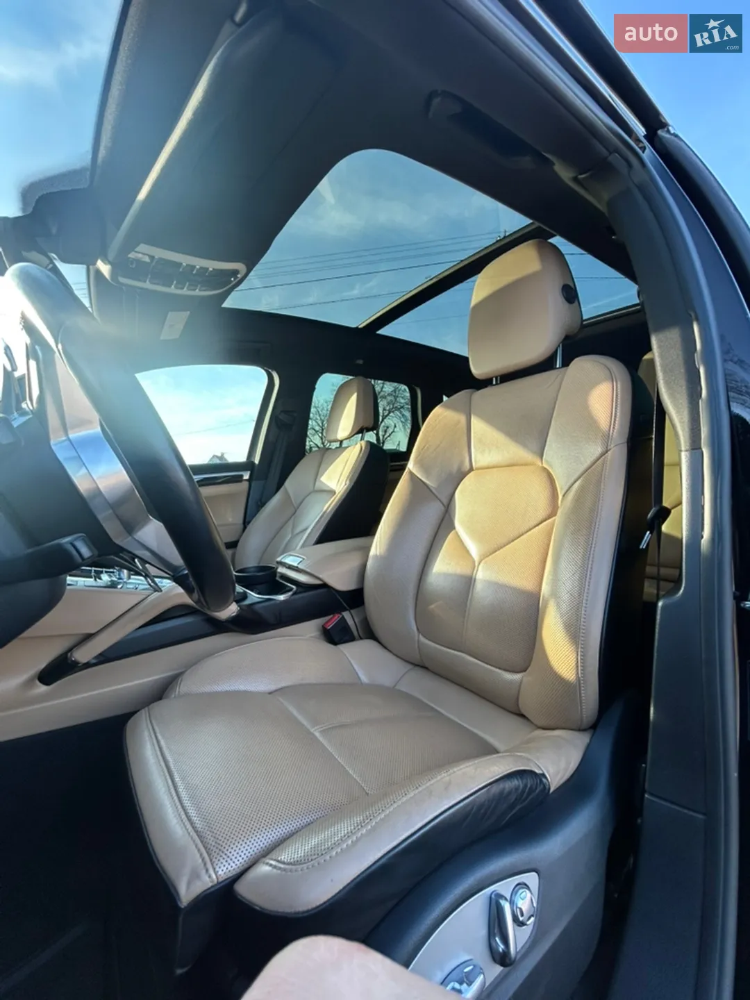 2017 Porsche Cayenne - мініатюра 21