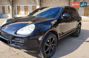 Позашляховик / Кросовер Porsche Cayenne 2004 в Івано-Франківську