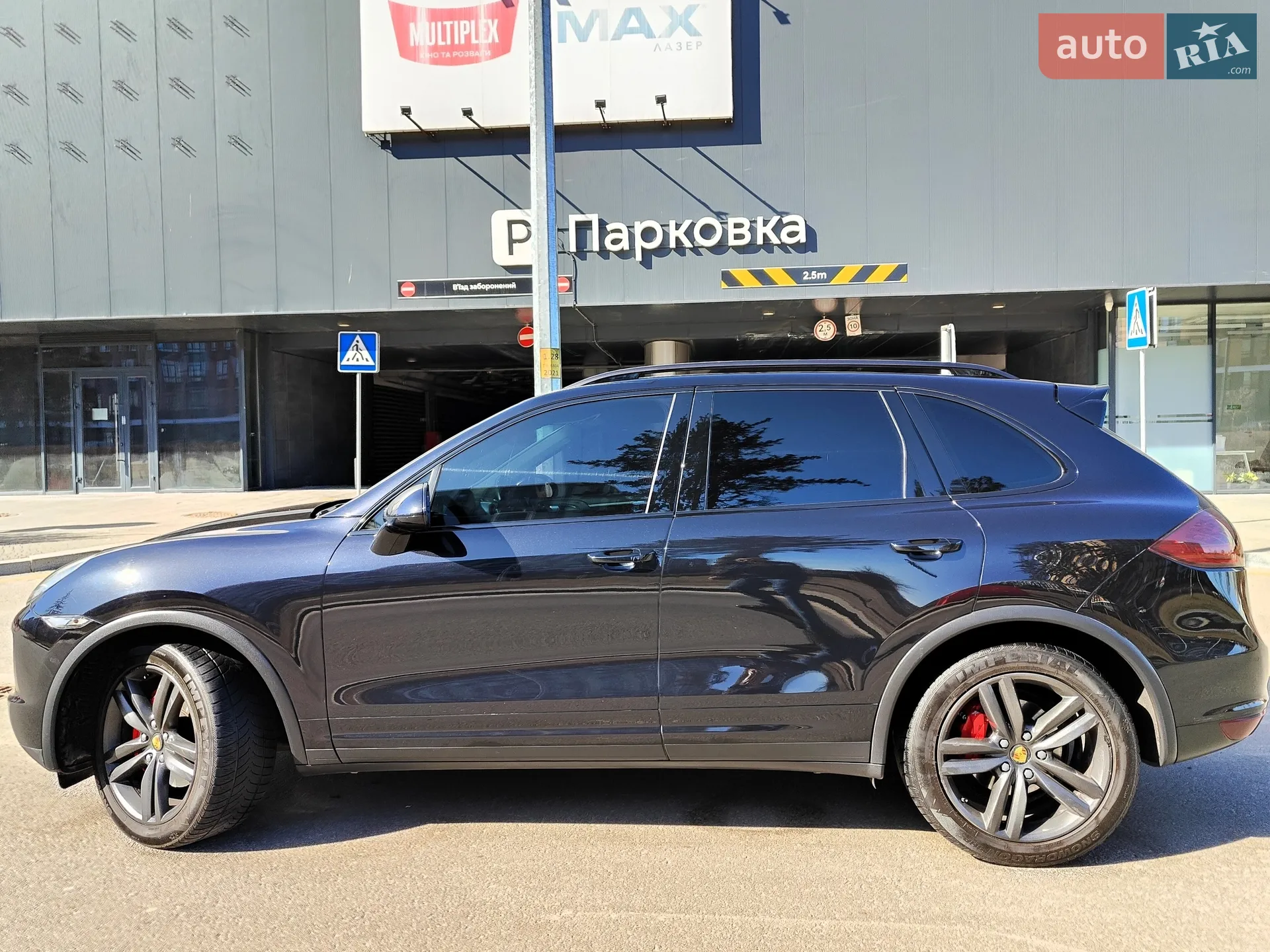 2012 Porsche Cayenne - мініатюра 12