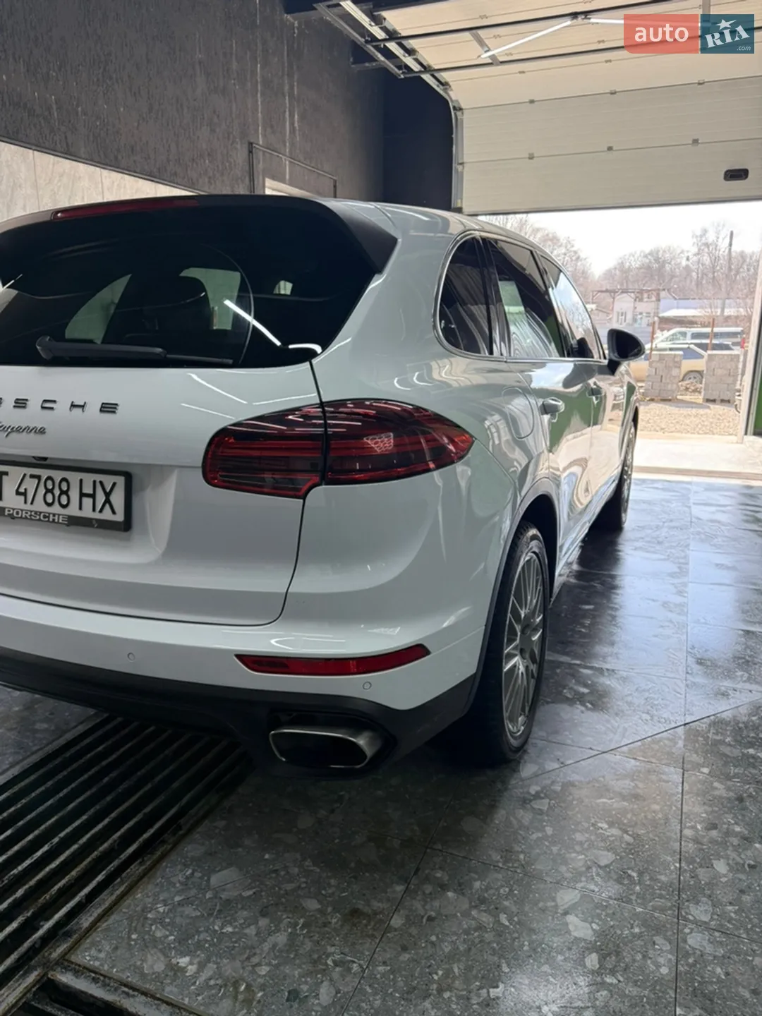 2015 Porsche Cayenne - мініатюра 9