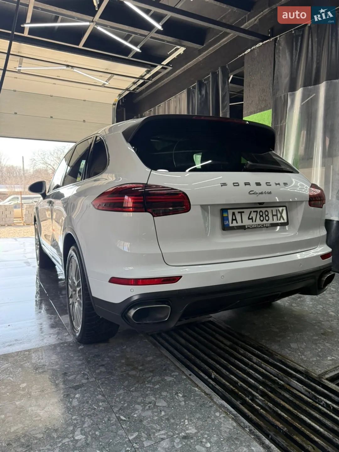 2015 Porsche Cayenne - мініатюра 10