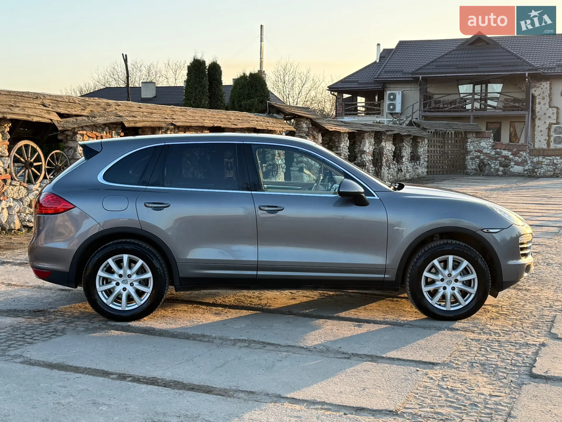 2010 Porsche Cayenne - мініатюра 22