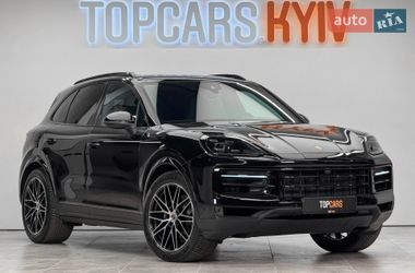 Внедорожник / Кроссовер Porsche Cayenne 2025 в Киеве