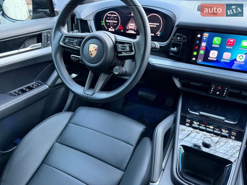 Внедорожник / Кроссовер Porsche Cayenne 2023 в Киеве