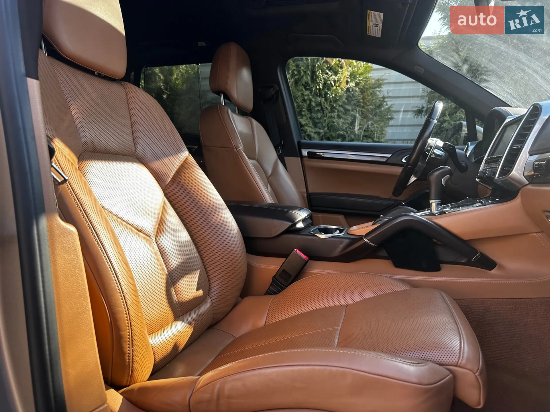 2016 Porsche Cayenne - мініатюра 35