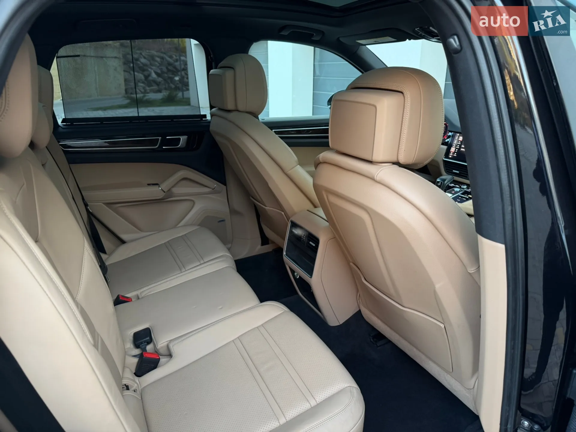 2021 Porsche Cayenne - мініатюра 21