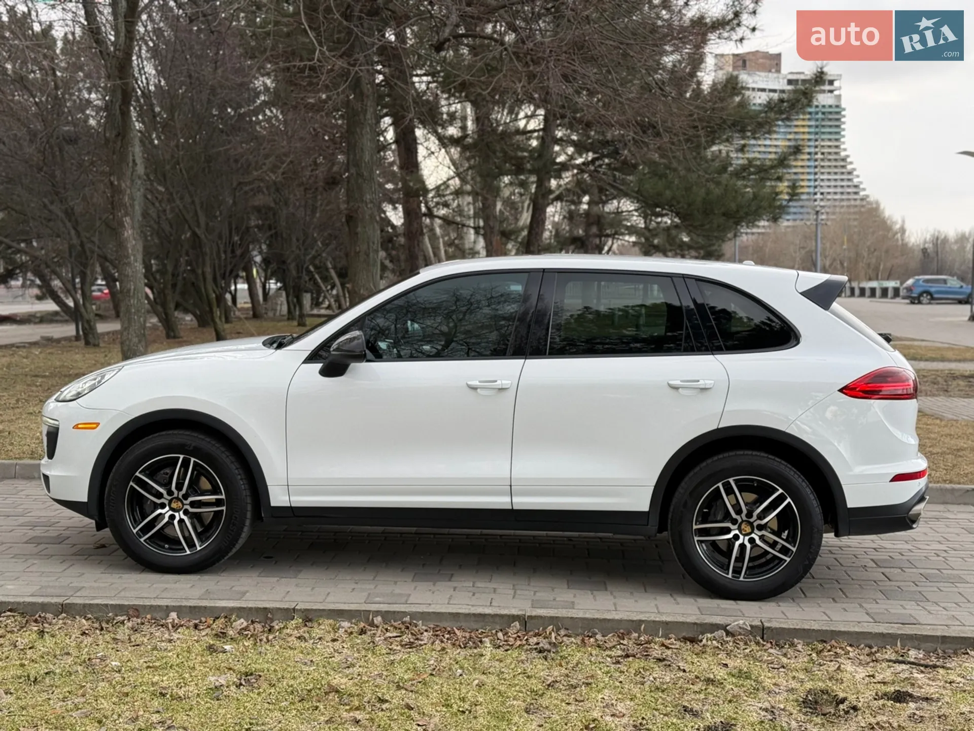 2017 Porsche Cayenne - мініатюра 15